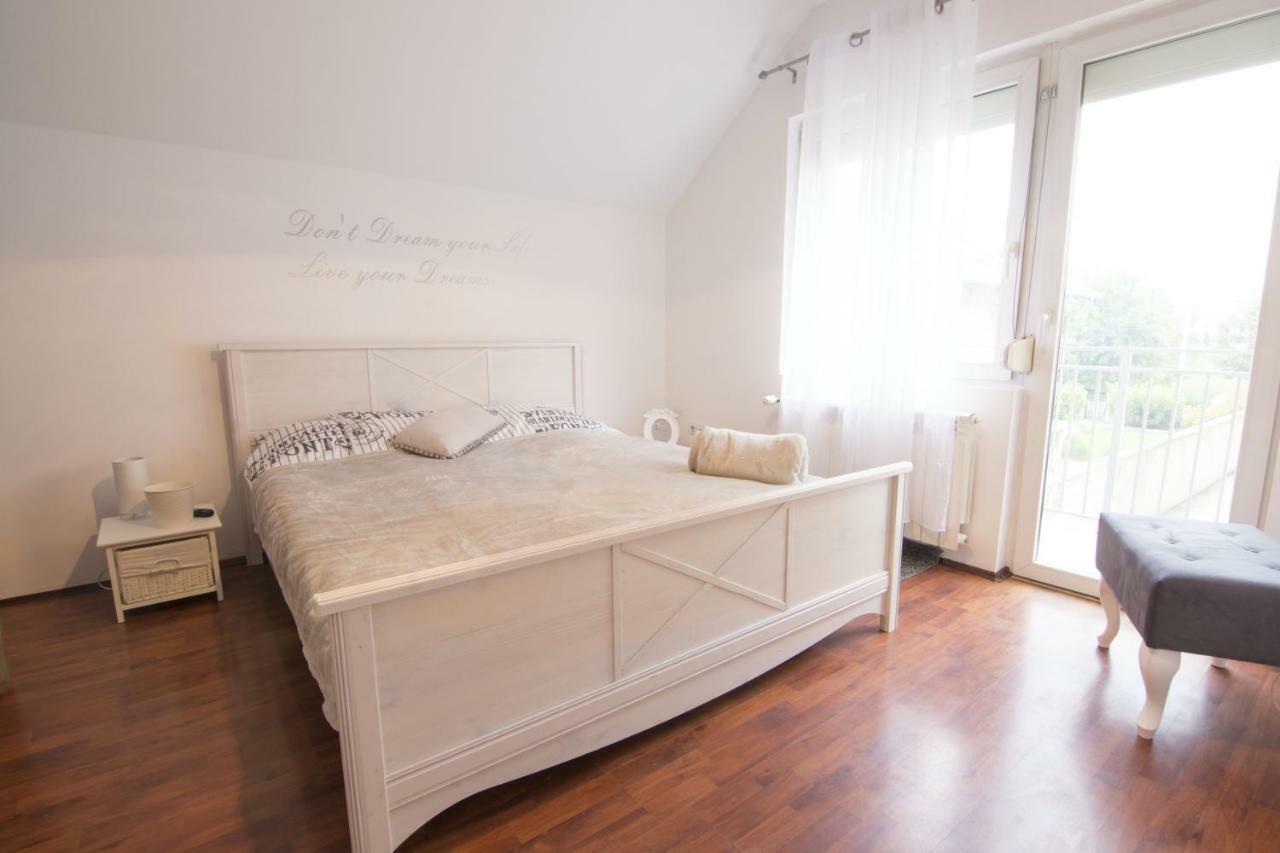 Dolce Casa Διαμέρισμα Βελιγράδι Εξωτερικό φωτογραφία